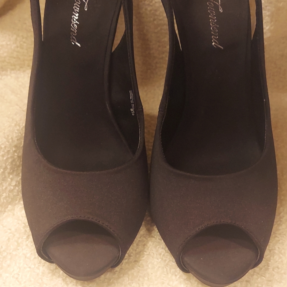 Black Luke Townsend Heels